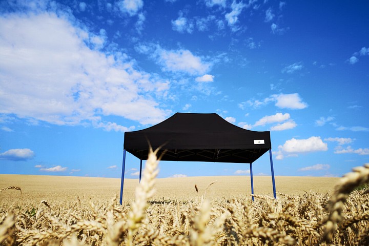 3x6m tirdzniecības stendi